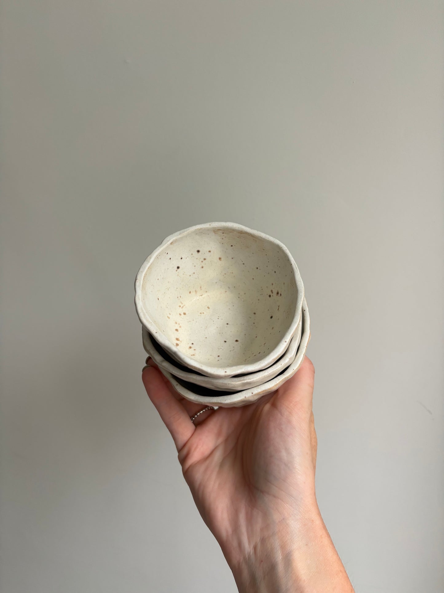 Vanilla speckled bowls