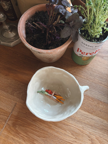 Vegetable garden harvest mug