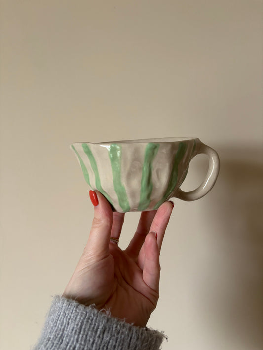 Pistachio striped mug