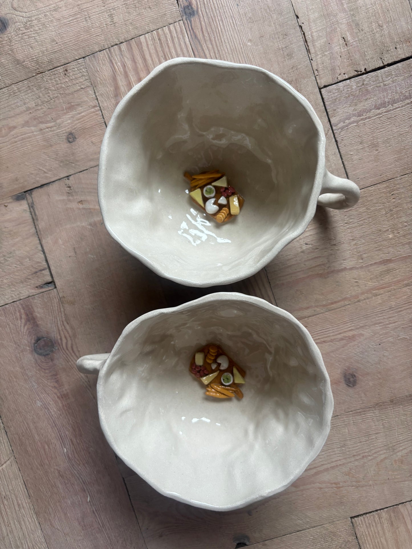 Christmas cheeseboard mug