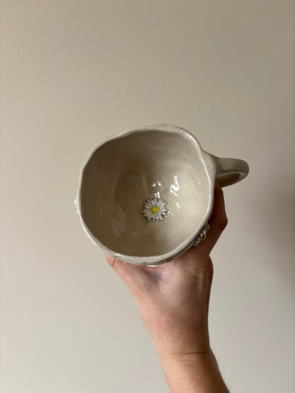 White flower mug