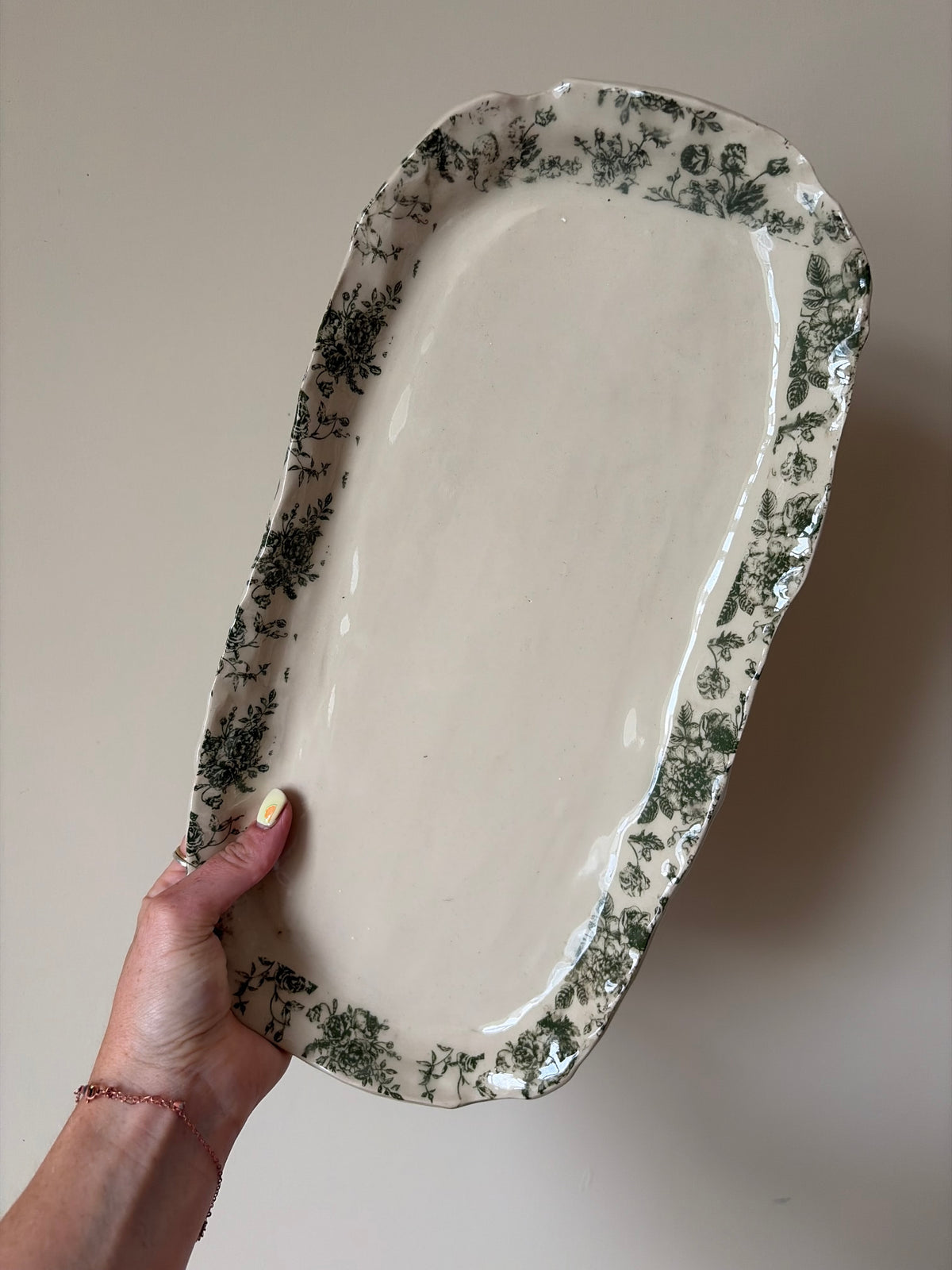 Vintage style flowers platter